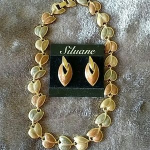 Necklace and earring set, pretty Fall colors!